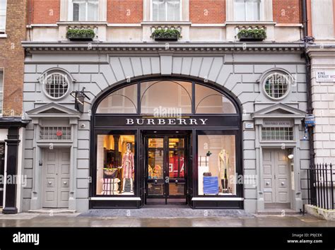 burberry london store|burberry outlet store london.